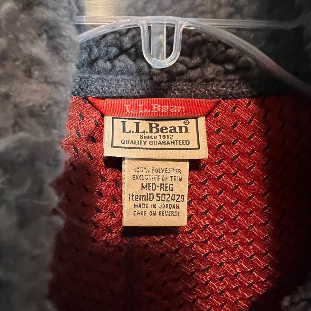 LL BEAN Mountain Deep Pile Sherpa Fleece Vest Full Zip Size Medium - Picture 7 of 8